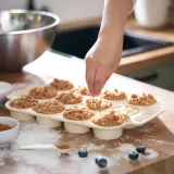 IKEA BAKTIDER (ИКЕА БАКТИДЕР) — Форма для маффинов, светло-бежевый 35х23 см — фото 3