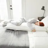 IKEA NONNEA (ИКЕА НОННЕА) — Наволочка на анатомическую подушку, белая 40x140 см — фото 3