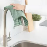IKEA PEPPRIG (ИКЕА ПЕППРИГ) — Салфетка из микрофибры, зелёная синяя/жёлтая 28x28 см — фото 3