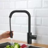IKEA ÄLMAREN (ИКЕА ЭЛМАРЕН) — Смеситель для кухни с выдвижным изливом, чёрный — фото 3