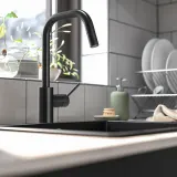 IKEA ÄLMAREN (ИКЕА ЭЛМАРЕН) — Смеситель для кухни с выдвижным изливом, чёрный — фото 4