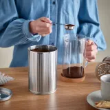 IKEA BETTHAJ (ИКЕА БЕТТХАЙ) — Банка с крышкой, для кофе/чая, серебристая, 1,3 л — фото 2