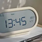 IKEA RÖDSTRÄFSE (ИКЕА РЁДСТРЭФСЕ) — Будильник с гигрометром/термометром, бежевый 17x8x6 см — фото 2