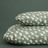 IKEA UTSÅDD (ИКЕА УТСОДД) — Подушка для животных, серо-зелёная/кремовая 33x38 см — фото 2