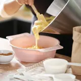 IKEA BAKTIDER (ИКЕА БАКТИДЕР) — Форма для выпечки, бледно-розовая 20 см — фото 3