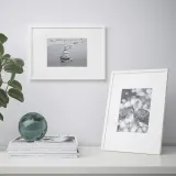 IKEA LOMVIKEN (ИКЕА ЛОМВИКЕН) — Рамка для фото, белая 21x30 см — фото 2