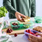 IKEA PRUTA (ИКЕА ПРУТА) — Контейнер для сэндвича с крышкой, лиловый/зелёный 22x14x5 см — фото 2