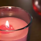 IKEA LOTSFÅGEL (ИКЕА ЛОТСФОГЕЛ) — Ароматическая свеча в стекле, Арбуз, ярко-розовый 20 ч. — фото 5