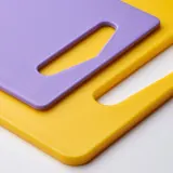 IKEA BERGTUNGA (ИКЕА БЕРГТУНГА) — Разделочные доски, 2 шт., ярко-желтый/лиловый — фото 2