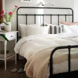 IKEA BANDKNIPPE (ИКЕА БАНДКНИППЕ) — Пододеяльник и 2 наволочки, белый/бежевый 200х200/50х60 см — фото 3