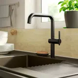 IKEA MÖRKASJÖN (ИКЕА МЁРКАШЁН) — Смеситель кухонный с боковой рукояткой, черный — фото 2
