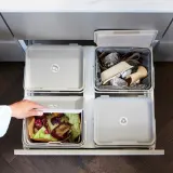 IKEA HÅLLBAR (ИКЕА ХОЛЛБАР) — Ведро с крышкой для биоотходов, светло-серый 10 л — фото 5