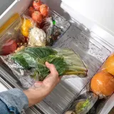 IKEA KLIPPKAKTUS (ИКЕА КЛИППКАКТУС) — Контейнер с отверстиями для холодильника, прозрачный 30х19х14 см — фото 5