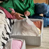 IKEA STUK (ИКЕА СТУК) — Кофр для одежды/белья, белый/чёрный 51x51x18 см — фото 4