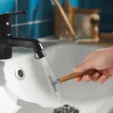 IKEA ÅBÄCKEN (ИКЕА ОБЭКЕН) — Насадка для смесителя с функцией тумана, чёрная — фото 6