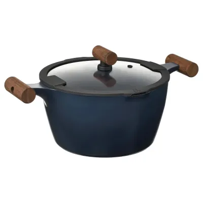 IKEA KLIPPFISK (ИКЕА КЛИППФИСК) — Кастрюля с крышкой, антипригарная стекло/дерево сине-черная 5 л