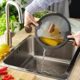 IKEA KLIPPFISK (ИКЕА КЛИППФИСК) — Кастрюля с крышкой, антипригарная стекло/дерево сине-черная 5 л — фото 3