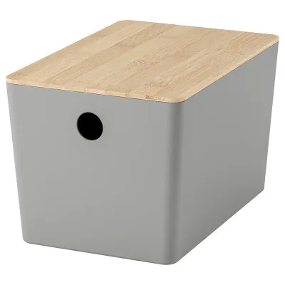 IKEA KUGGIS (ИКЕА КУГГИС) — Контейнер с крышкой, светло-серый/бамбук 18x26x15 см