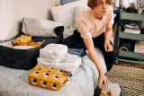 IKEA RENSARE (ИКЕА РЕНСАРЕ) — Сумки для одежды cpl. 3 шт, клетчатые/серо-черные — фото 6
