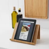 IKEA VIVALLA (ИКЕА ВИВАЛЛА) — Подставка для планшета, бамбуковый шпон, 26x17 см — фото 2