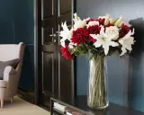 IKEA SMYCKA (ИКЕА СМЙСКА) — Искусственный цветок, лилия/белый, 85 см — фото 3