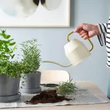 IKEA VATTENKRASSE (ИКЕА ВАТТЕНКРАССЕ) — Лейка, цвет слоновой кости/золота, 0,9 л — фото 7