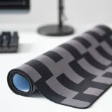 IKEA BLÅSKATA (ИКЕА БЛОСКАТА) — Игровой коврик для мыши, черный/серый дизайн, 40x80 см — фото 6