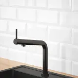 IKEA BOSJÖN (ИКЕА БОСЙÖН) - Смеситель для кухни, черный матовый металл — фото 2