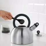 IKEA VATTENTÄT (ИКЕА ВАТТЕНТЭТ) — Чайник, нержавеющая сталь/черный, 2 л — фото 3