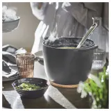 IKEA VARDAGEN (ИКЕА ВАРДАГЕН) — Кастрюля с крышкой, эмалированный чугун Матовый/черный, 5 л — фото 3