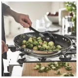 IKEA MIDDAGSMAT (ИКЕА МИДДАГСМАТ) — Сковорода, антипригарное покрытие/нержавеющая сталь, 32 см — фото 4