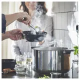 IKEA MIDDAGSMAT (ИКЕА МИДДАГСМАТ) — Кастрюля с крышкой, прозрачное стекло/нержавеющая сталь, 10 л — фото 6