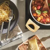 IKEA HUSKNUT (ИКЕА ХУСКНУТ) — Кастрюля с крышкой, антипригарное покрытие, черный, 2,7 л — фото 5