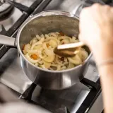 IKEA HEMKOMST (ИКЕА ХЕМКОМСТ) — Кастрюля с крышкой, нержавеющая сталь/стекло, 2 л — фото 3