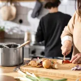 IKEA HEMKOMST (ИКЕА ХЕМКОМСТ) — Кастрюля с крышкой, нержавеющая сталь/стекло, 5 л — фото 2