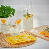 IKEA SURSÖT (ИКЕА СУРСОТ) — Лоток для кубиков льда, ярко-желтый — фото 3