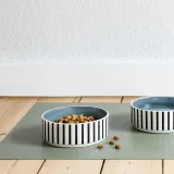 IKEA UTSÅDD (ИКЕА УТСОДД) — Миска для животных, полосатый узор, черный/серо-голубой, 11 см — фото 2