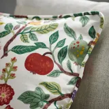 IKEA VILDPERSILJA (ИКЕА ВИЛДПЕРСИЛЙА) — Наволочка, белый мультиколор/цветочный дизайн, 50x50 см — фото 4