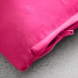 IKEA SANELA (ИКЕА САНЕЛА) — Наволочка, ярко-розовая, 50x50 см — фото 3