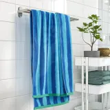 IKEA SLÅNHÖSTMAL (ИКЕА СЛОНХОСТМАЛ) — Полотенце банное, светло-голубое/светло-синее в полоску, 100x150 см — фото 3