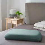 IKEA TÖCKENFLY (ИКЕА ТОКЕНФЛУ) — Эргономичная наволочка, серо-зеленая, 29x43 см — фото 4
