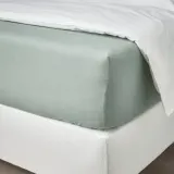 IKEA DVALA (ИКЕА ДВАЛА) — Простыня на резинке, серо-зеленая, 140x200 см — фото 3