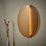 IKEA VARMBLIXT (ИКЕА ВАРМБЛИКСТ) — Светодиодный настенный светильник/зеркало, с регулировкой яркости/коричневый круглый — фото 4