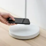 IKEA NYMÅNE (ИКЕА НУМОНЕ) — Настольная лампа с зарядным устройством индуктивная, белая — фото 7