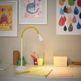 IKEA NÄVLINGE (ИКЕА НЭВЛИНГЕ) — Светодиодная настольная лампа, желтый/белый — фото 4