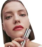Yves Saint Laurent Loveshine Lipstick - Увлажняющая блестящая помада, оттенок 210 Passion Red — фото 6