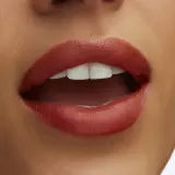 MAC Cosmetics Lustreglass Sheer-Shine Lipstick - Блестящая помада, 3 г, оттенок Local Celeb — фото 3