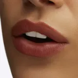 MAC Cosmetics Lustreglass Sheer-Shine Lipstick - Блестящая помада, 3 г, оттенок Posh Pit — фото 4