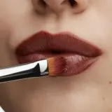 MAC Cosmetics Lustreglass Sheer-Shine Lipstick - Блестящая помада, 3 г, оттенок I Deserve This — фото 3