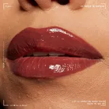NYX Professional Makeup Lip IV - Длительный блеск для губ с увлажняющим действием, 5 мл, оттенок 05 - MOCHA ME WET — фото 6